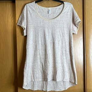 Lularoe tshirt with red dots, size large